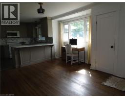 37 ARNELLA Crescent - 9