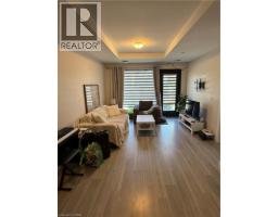5 WAKE ROBIN Drive UnitNo. 118 - 14