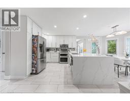 715 BURNETT Avenue - 11