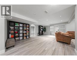 715 BURNETT Avenue - 37