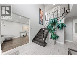 715 BURNETT Avenue - 6