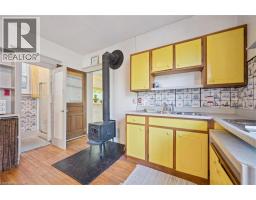 137 CHURCH Street - 14