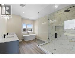 25 SUNVIEW Drive - 25