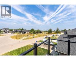 25 SUNVIEW Drive - 33