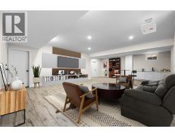 25 SUNVIEW Drive - 40