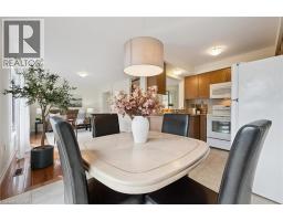 19 HORTON Walk - 11