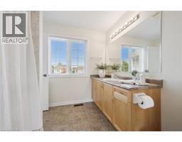 19 HORTON Walk - 23
