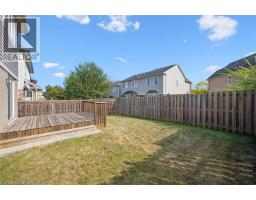 19 HORTON Walk - 27