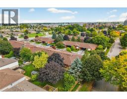 20 COURTLAND Drive UnitNo. 2 - 33