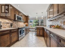 10 NORTHWOOD Crescent - 13