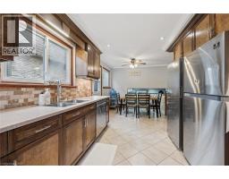 10 NORTHWOOD Crescent - 15