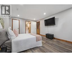 10 NORTHWOOD Crescent - 28