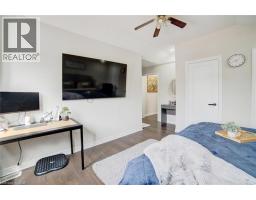 56 VERONA Street - 23