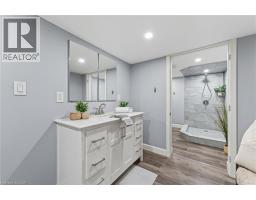 146 LYNDEN Road - 24
