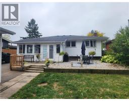 130 BALMORAL Drive - 32