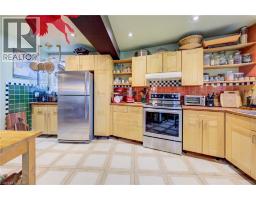 85 UNION Boulevard - 10