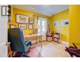 85 UNION Boulevard - 17