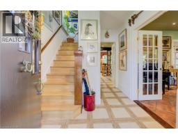 85 UNION Boulevard - 2