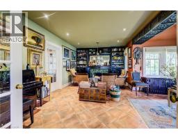 85 UNION Boulevard - 3