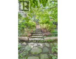 85 UNION Boulevard - 38