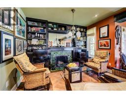 85 UNION Boulevard - 4