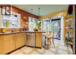 85 UNION Boulevard - 8