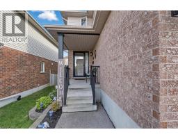 57 TWEEDSDALE Street - 2