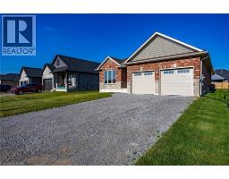 51 MCINTOSH Drive - 2