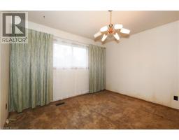 881 DUNBAR Road - 13
