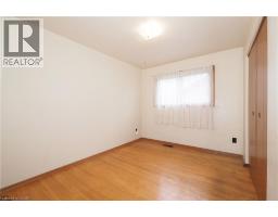 881 DUNBAR Road - 17