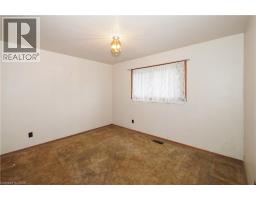 881 DUNBAR Road - 18