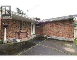 881 DUNBAR Road - 29