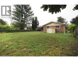 881 DUNBAR Road - 30