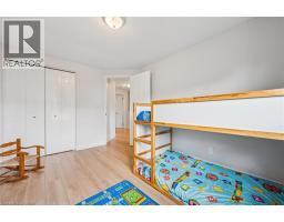 724 PARIS Boulevard - 18