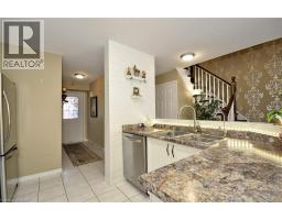 8 BRANDY Crescent - 17