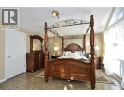 8 BRANDY Crescent - 21