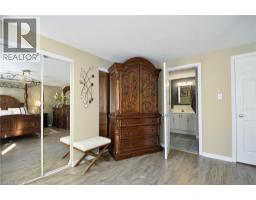 8 BRANDY Crescent - 23