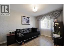 8 BRANDY Crescent - 27