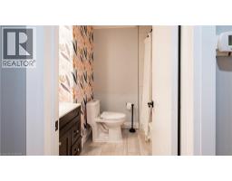 55 SUFFOLK Avenue - 12