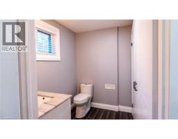 55 SUFFOLK Avenue - 29