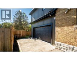 55 SUFFOLK Avenue - 3