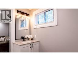 55 SUFFOLK Avenue - 30