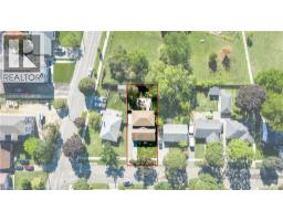 55 SUFFOLK Avenue - 39