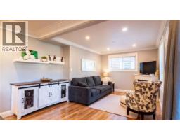 55 SUFFOLK Avenue - 9