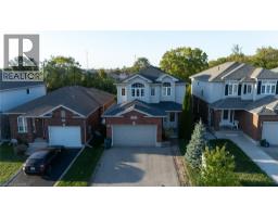 31 BROADOAKS Drive - 2
