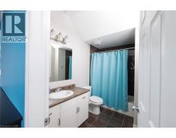 31 BROADOAKS Drive - 24