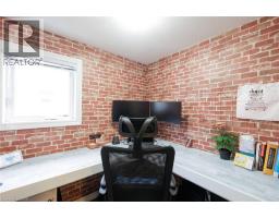 31 BROADOAKS Drive - 31