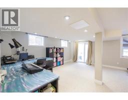31 BROADOAKS Drive - 34