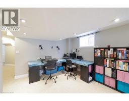 31 BROADOAKS Drive - 39