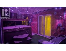 31 BROADOAKS Drive - 41
